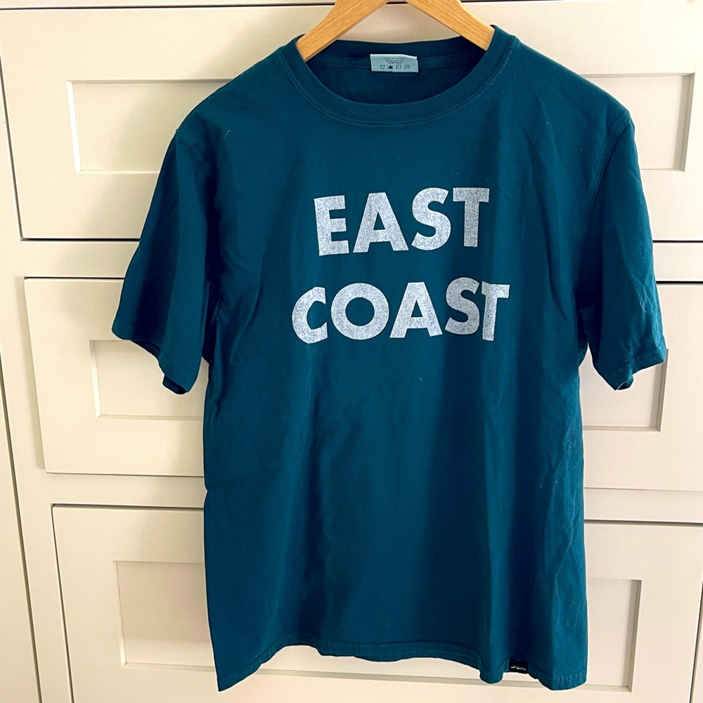 EAST COAST T-Shirt
